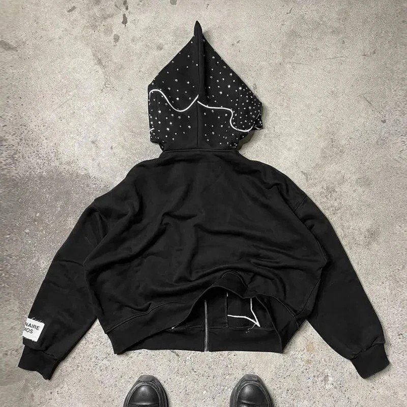 sweatshirt factory with screen printing and labels